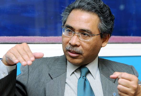Profesor Madya Dr Azmi Hassan