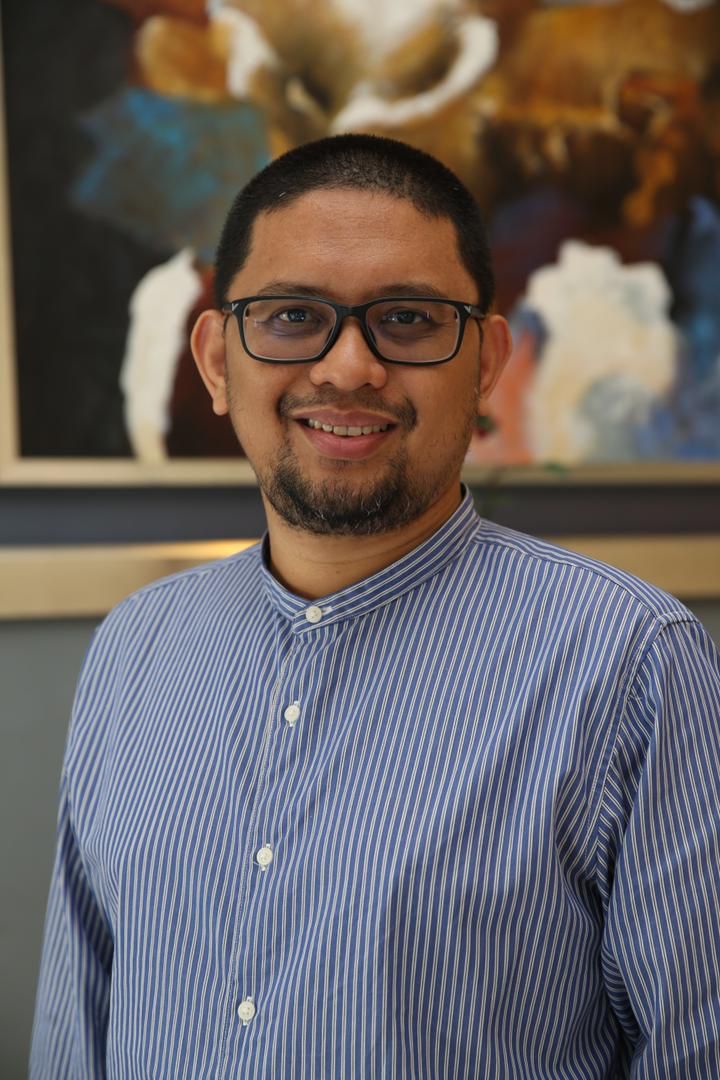 Dr Mohd Azmir Mohd Nizah