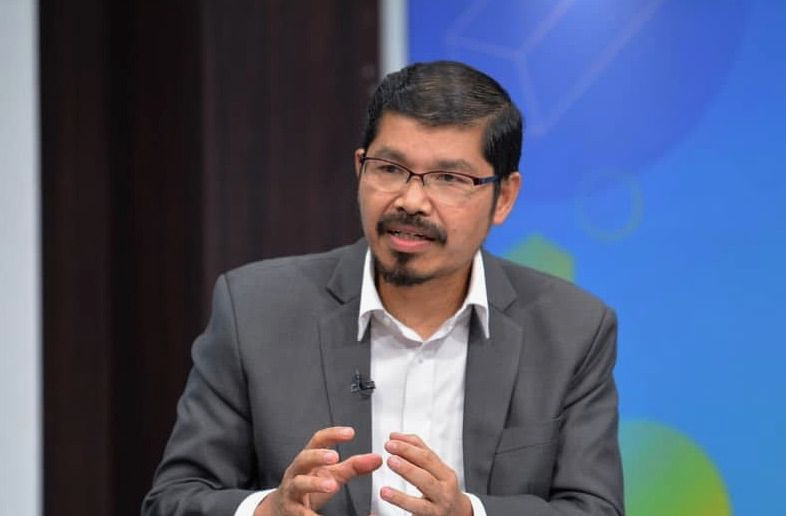 Dr Mohd Uzir Mahidin