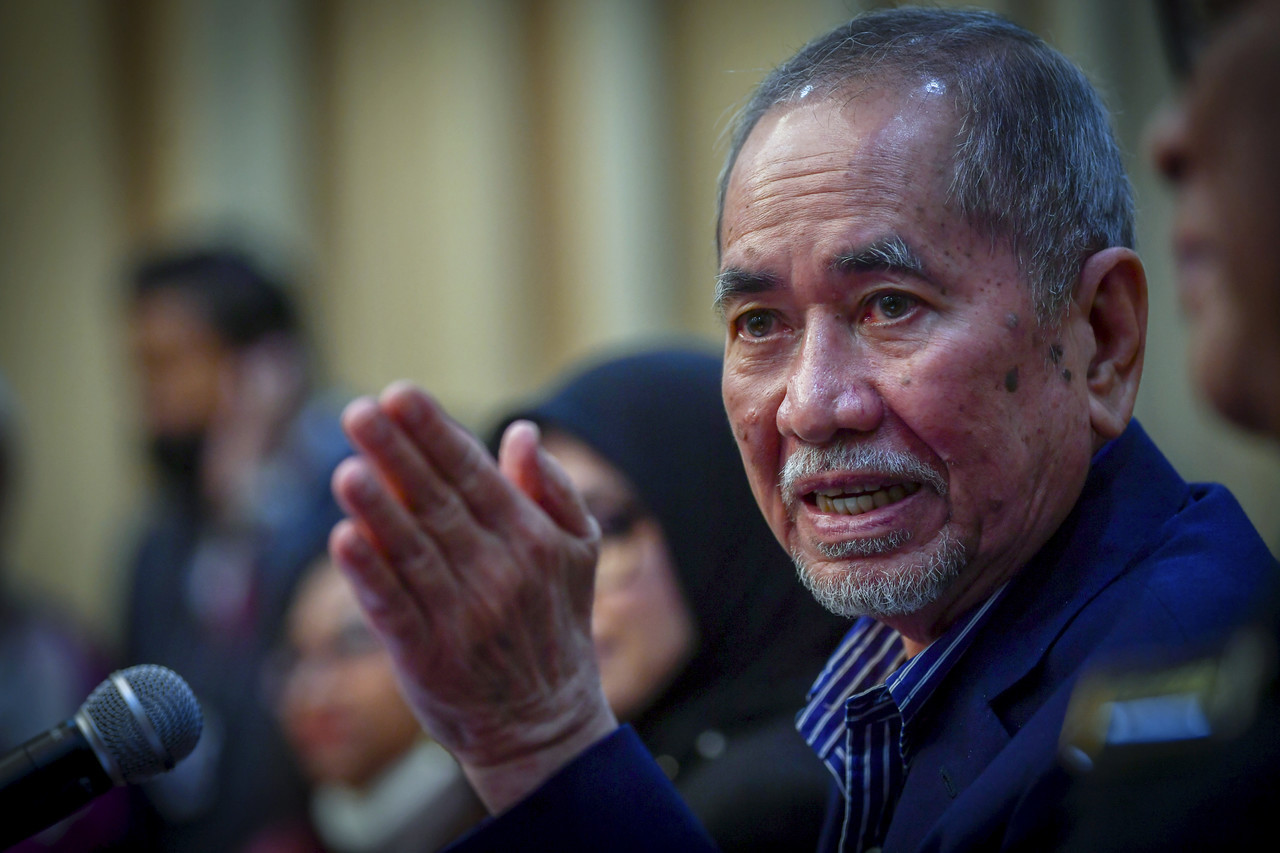 Dr Wan Junaidi Tuanku Jaafar