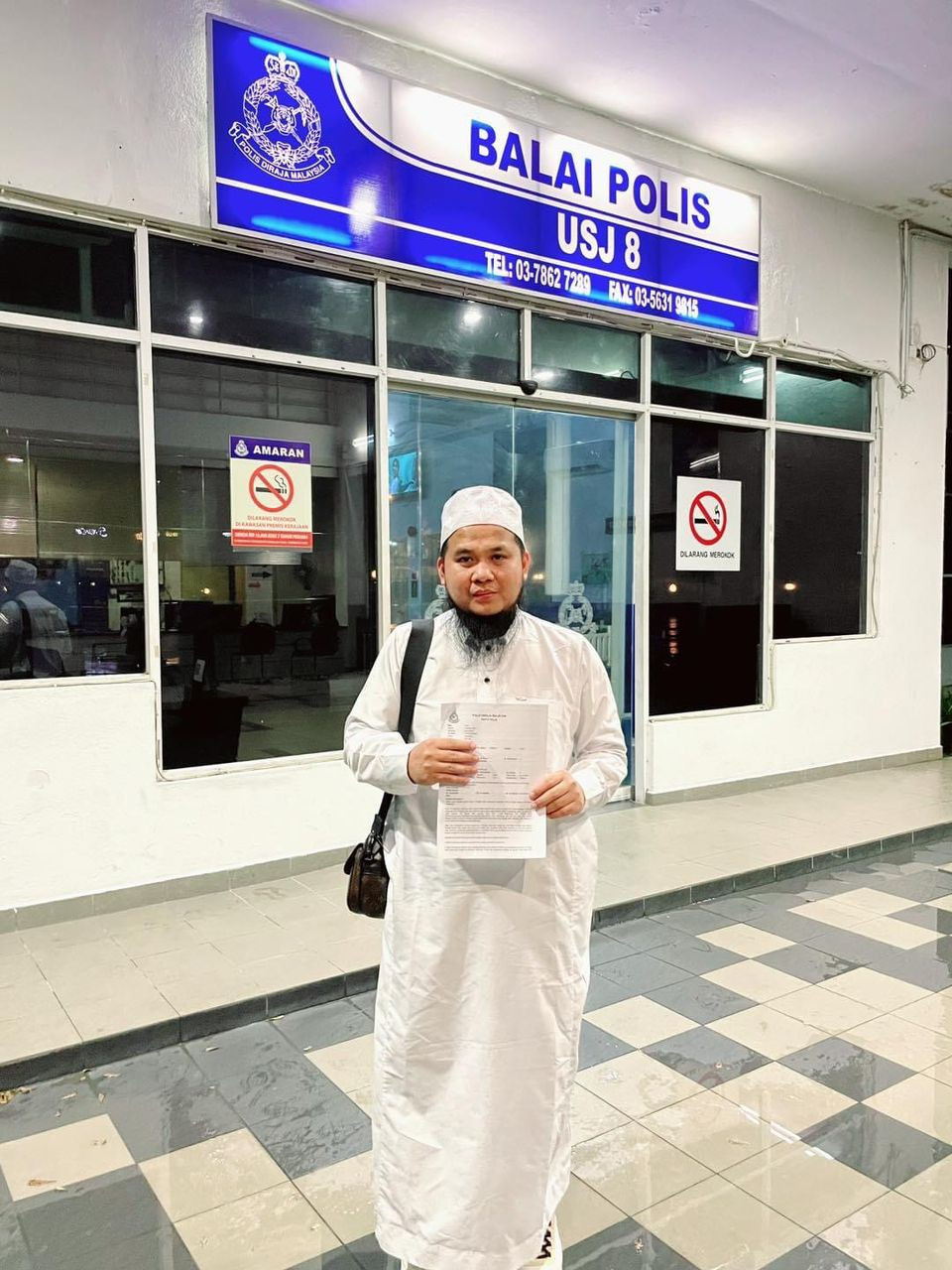 Ebit Liew membuat laporan polis kerana mendakwa dirinya difitnah - gambar Facebook