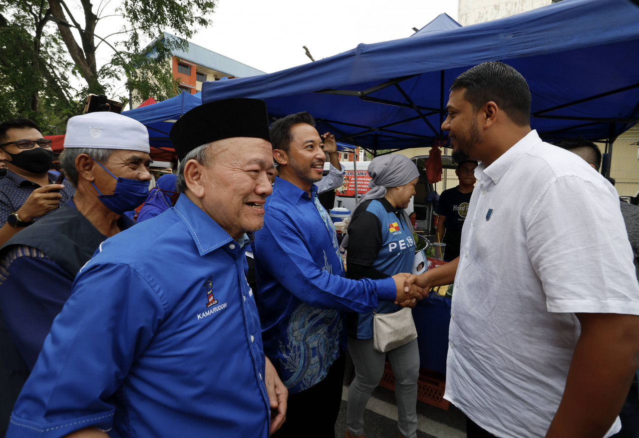 Gambar Hiasan Bernama
