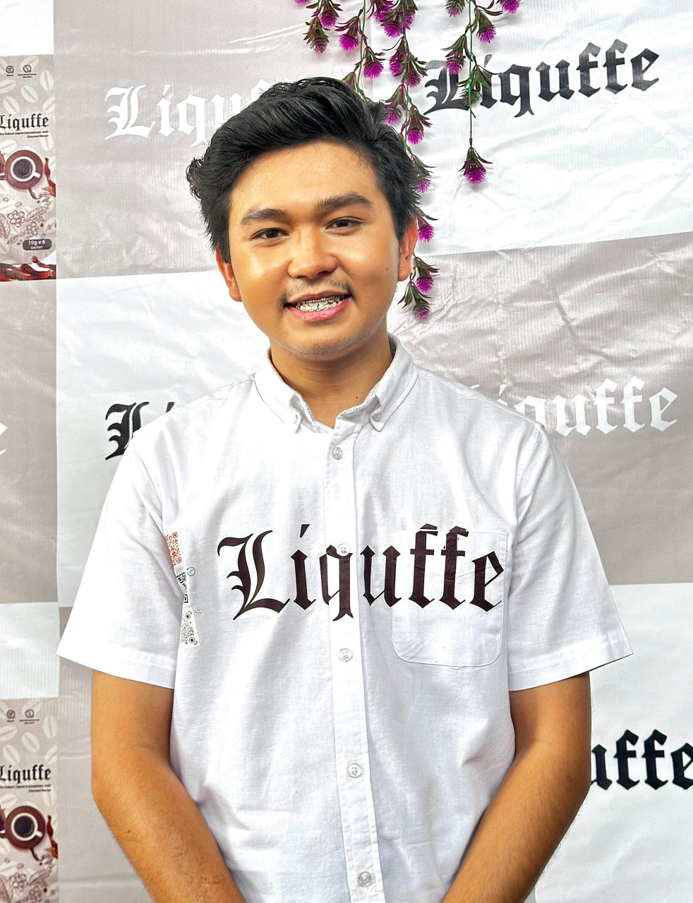 Fikry Kiki atau nama lengkapnya Muhammad Fikry Izzudin Mohd Fuad baru berusia 20 tahun