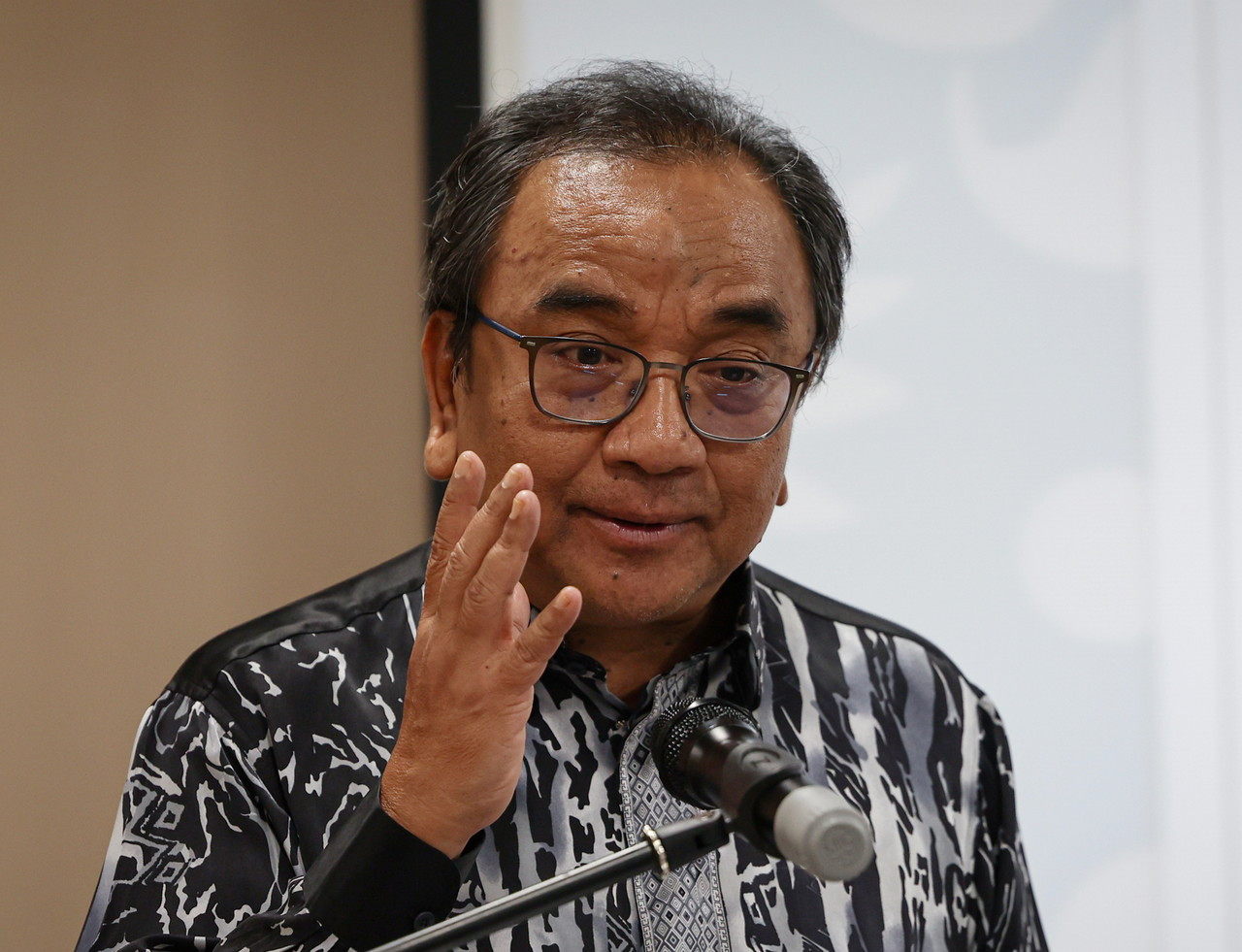 Azahar Mohamed - Gambar Bernama