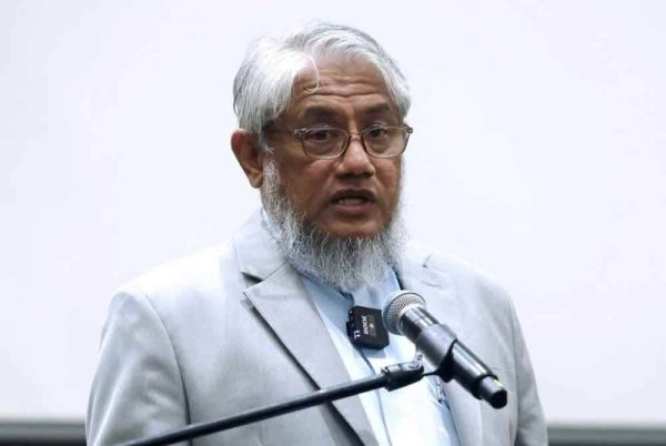 Mohammad Iqbal Ali Kassim Ali.