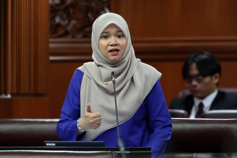 Fadhlina Sidek