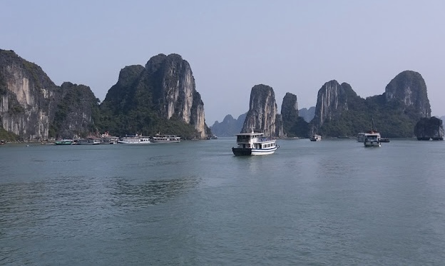 Teluk Halong
