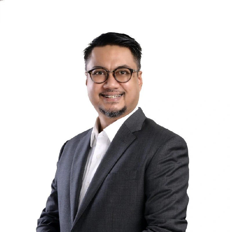 Muhamad Hisomuddin Bakar - gambar LinkedIn