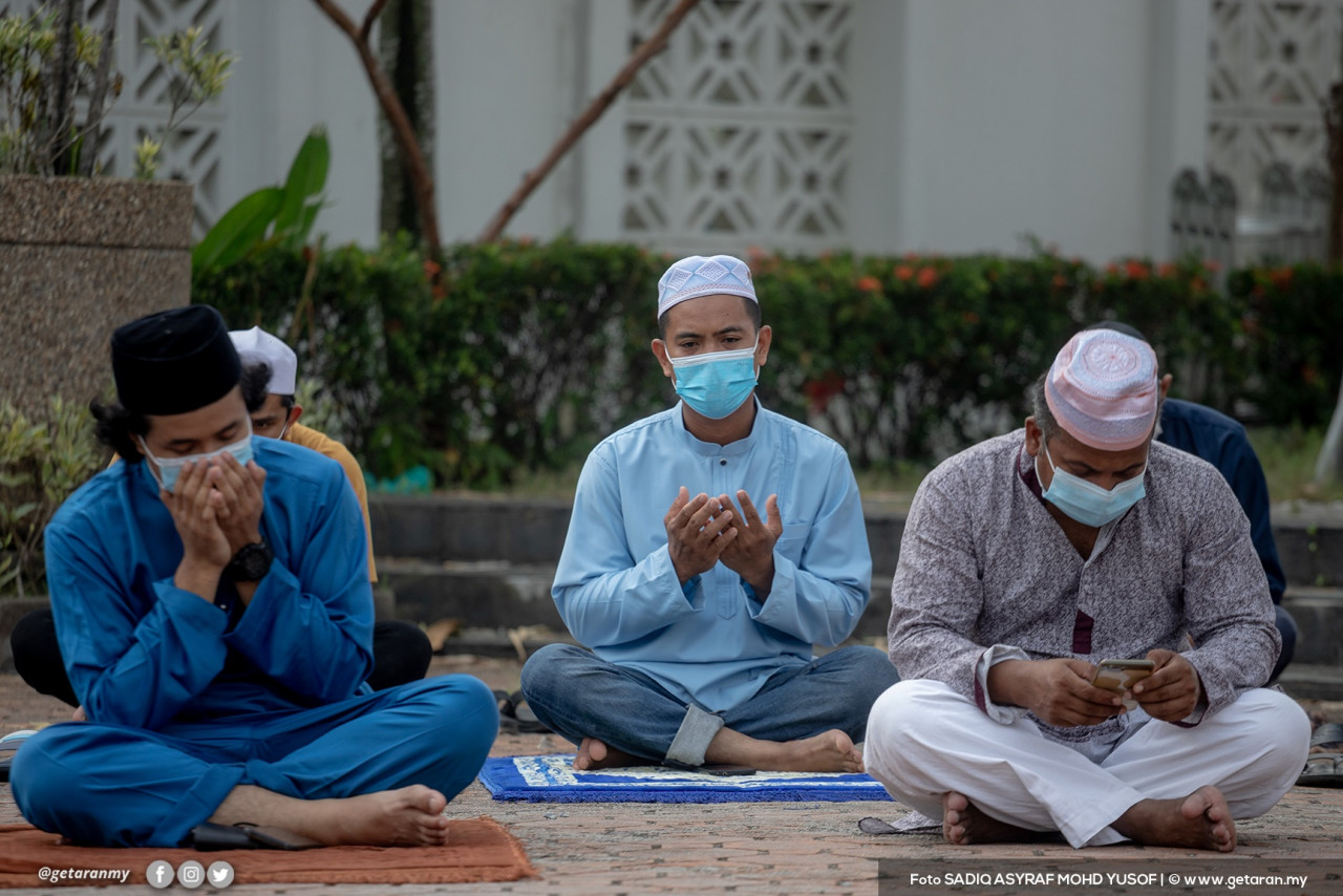 Gambar Hiasan