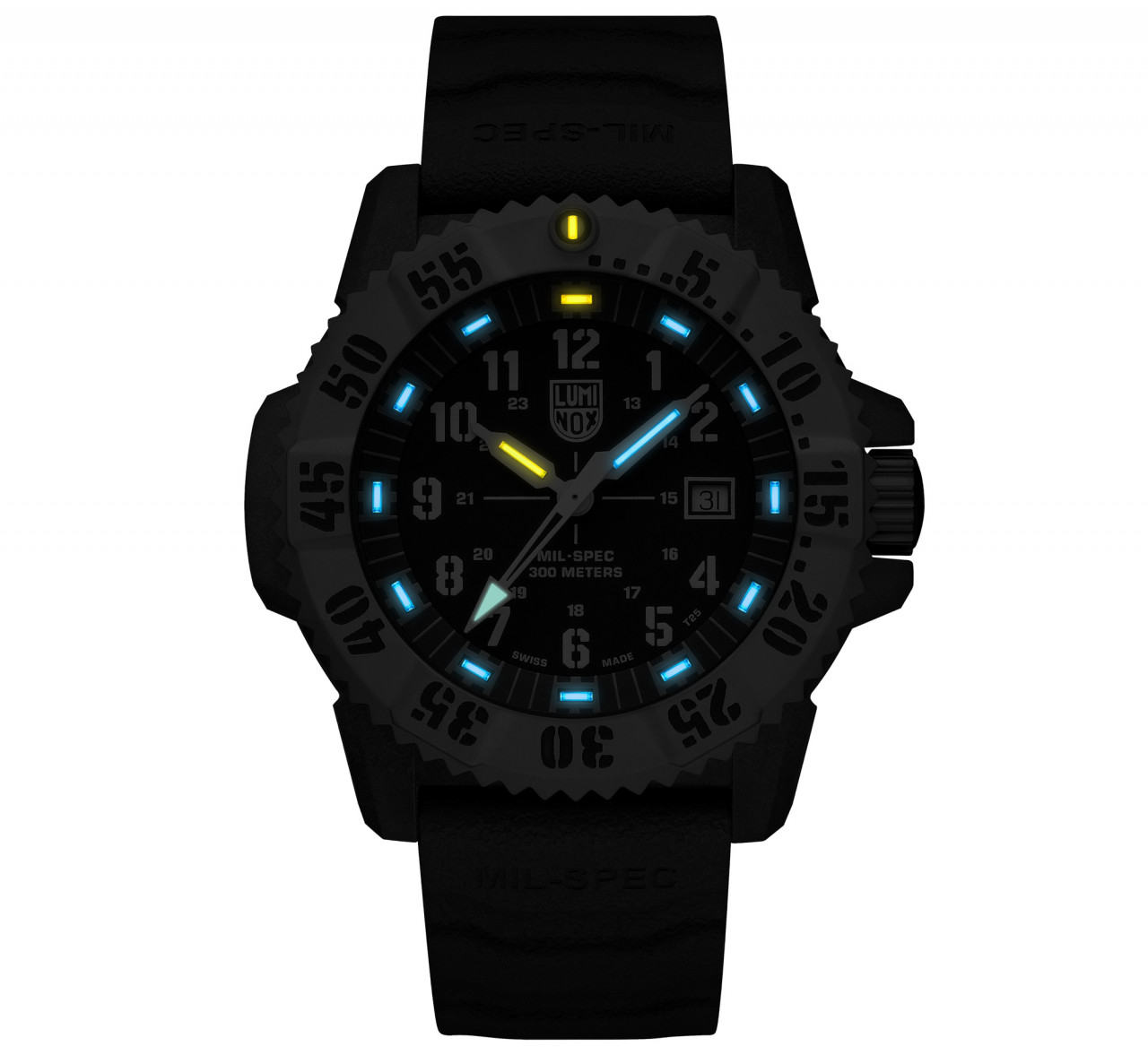  Mil-Spec 3350 dilengkapi dengan sistem pergerakan Quartz  (litar elektronik)