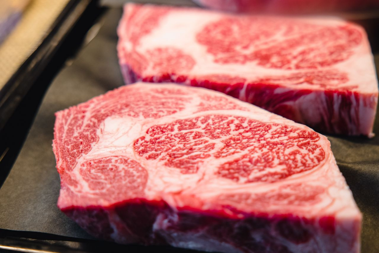 Wagyu Miyazaki mewakili daging paling premium - gambar Unsplash