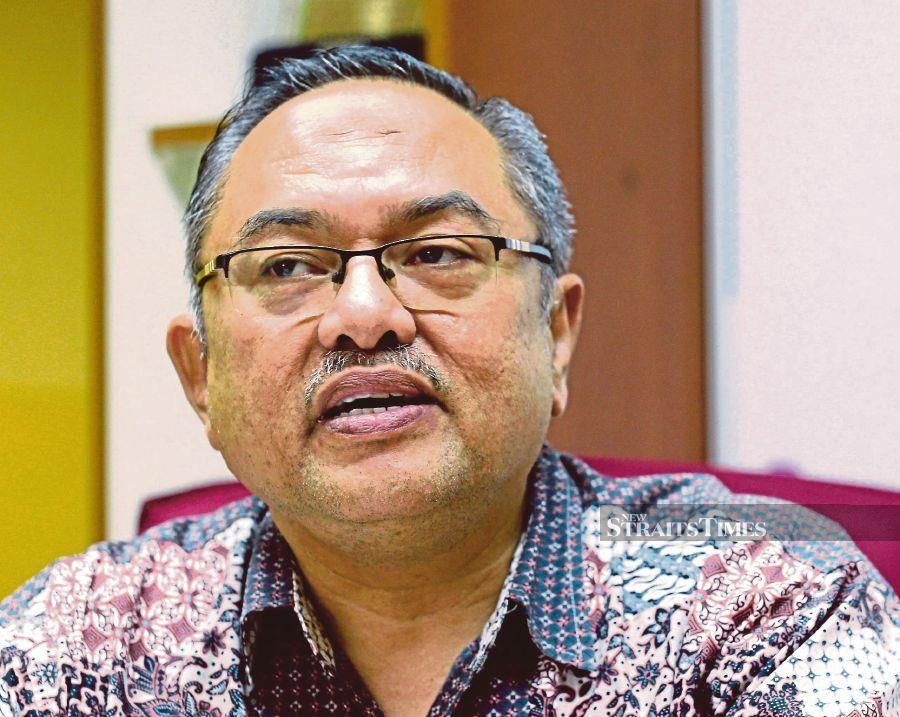 Prof Dr Nik Ahmad Kamal Nik Mahmod