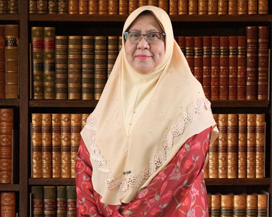 Profesor Datuk Noor Aziah Mohd Awal 