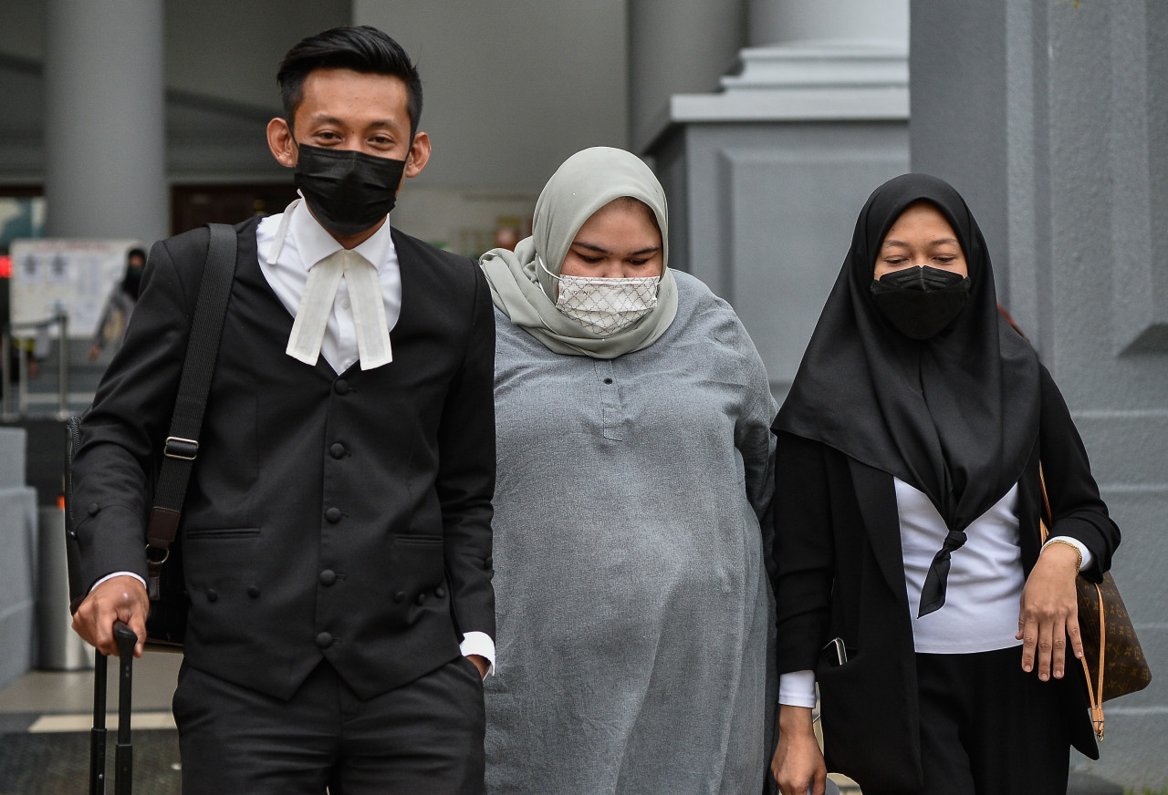 Siti Bainun - Gambar Bernama