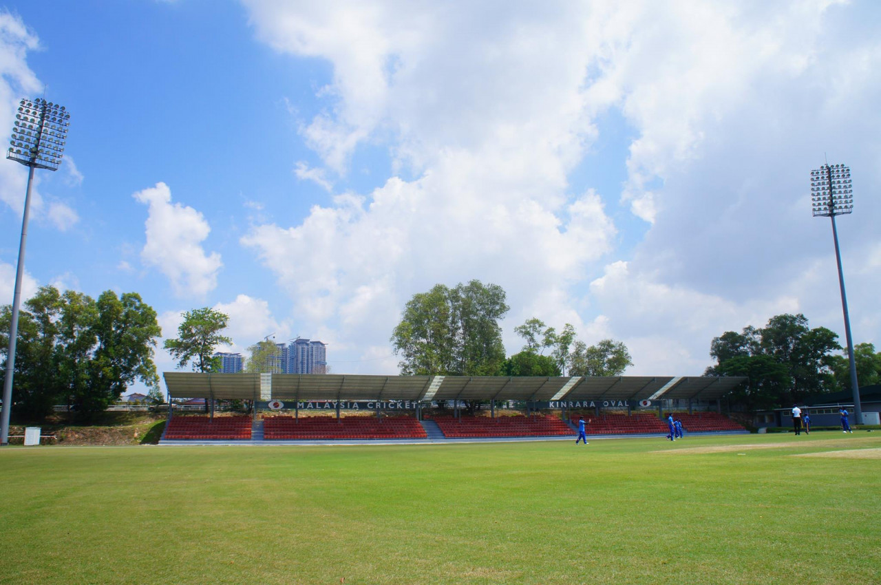 Kinrara Oval - Gambar fail