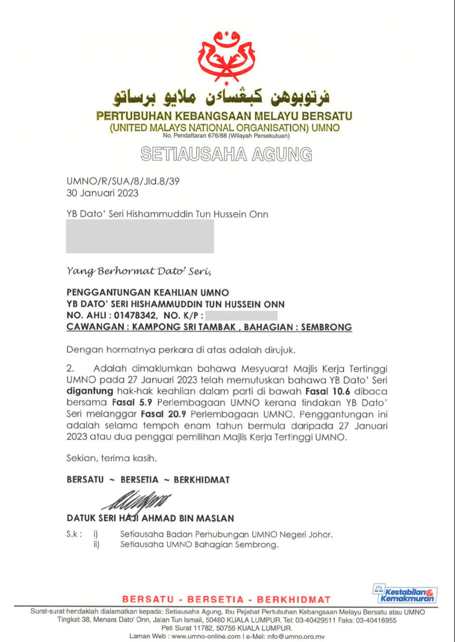 Surat pengantungan yang diterima oleh Hishammuddin.