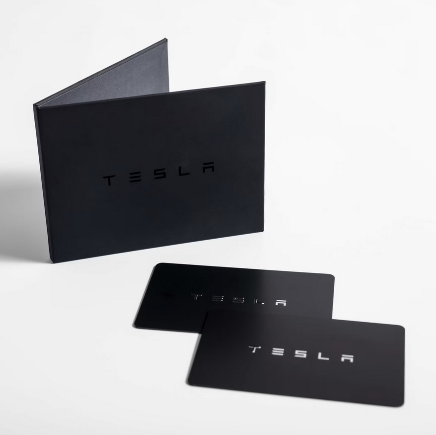Inovasi kunci kereta kad kredit ini Tesla