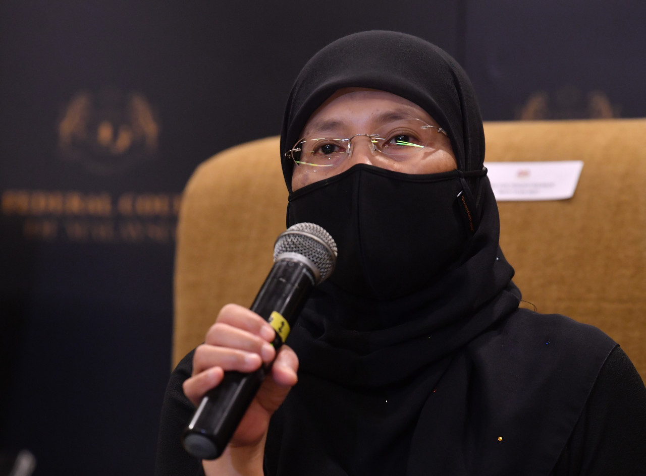 Tun Tengku Maimun Tuan Mat - Gambar Bernama