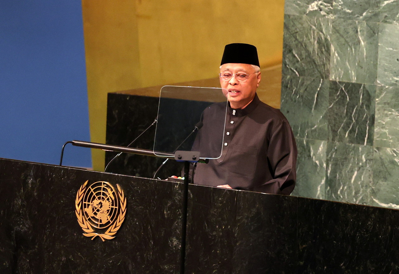 Ismail Sabri ketika berucap di Perhimpunan Agung PBB, pada September lalu. - Gambar fail