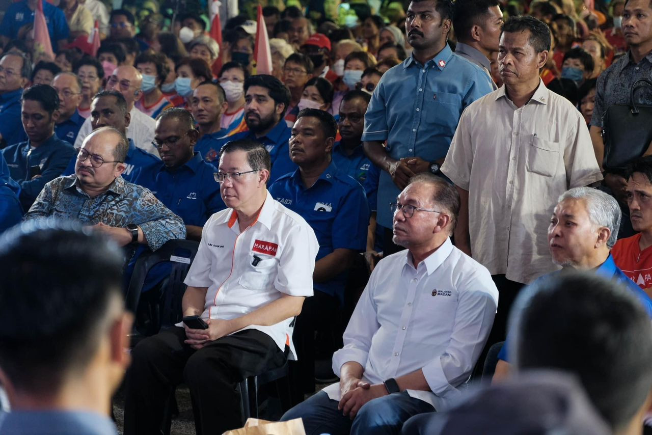 Pemimpin Kerajaan Perpaduan akan terus bekerja keras demi rakyat - gambar Facebook