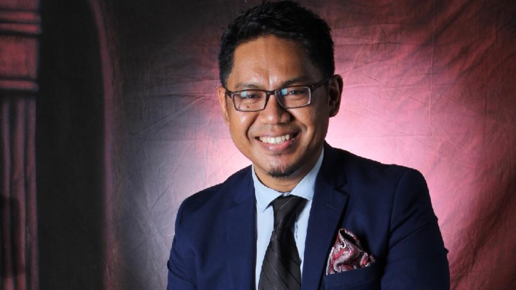 Dr Azizul Azli