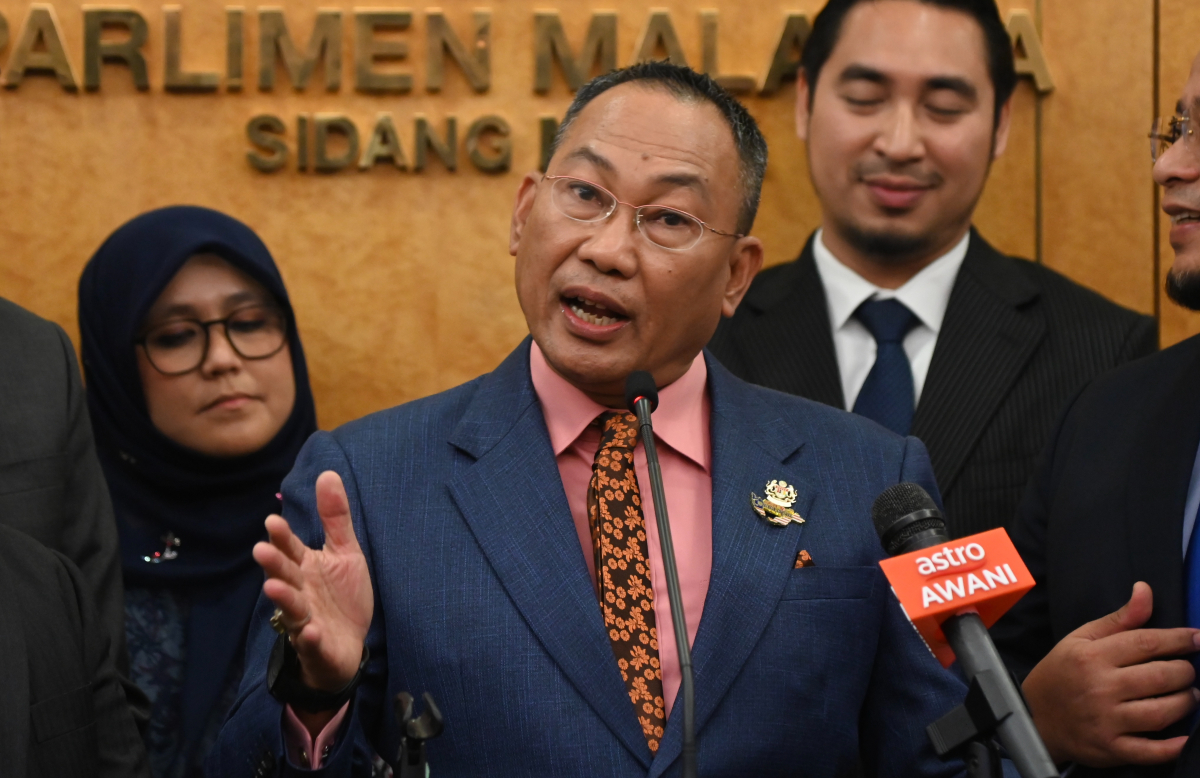 Awang Solahuddin Hashim - Gambar dari Jabatan Penerangan