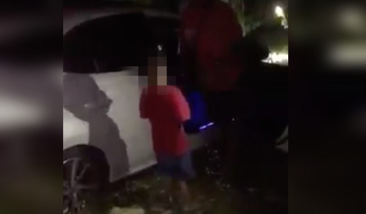 Kanak-kanak itu telah dibawa ke Balai Polis Trafik Langkawi oleh ibu bapanya untuk memberi keterangan.
