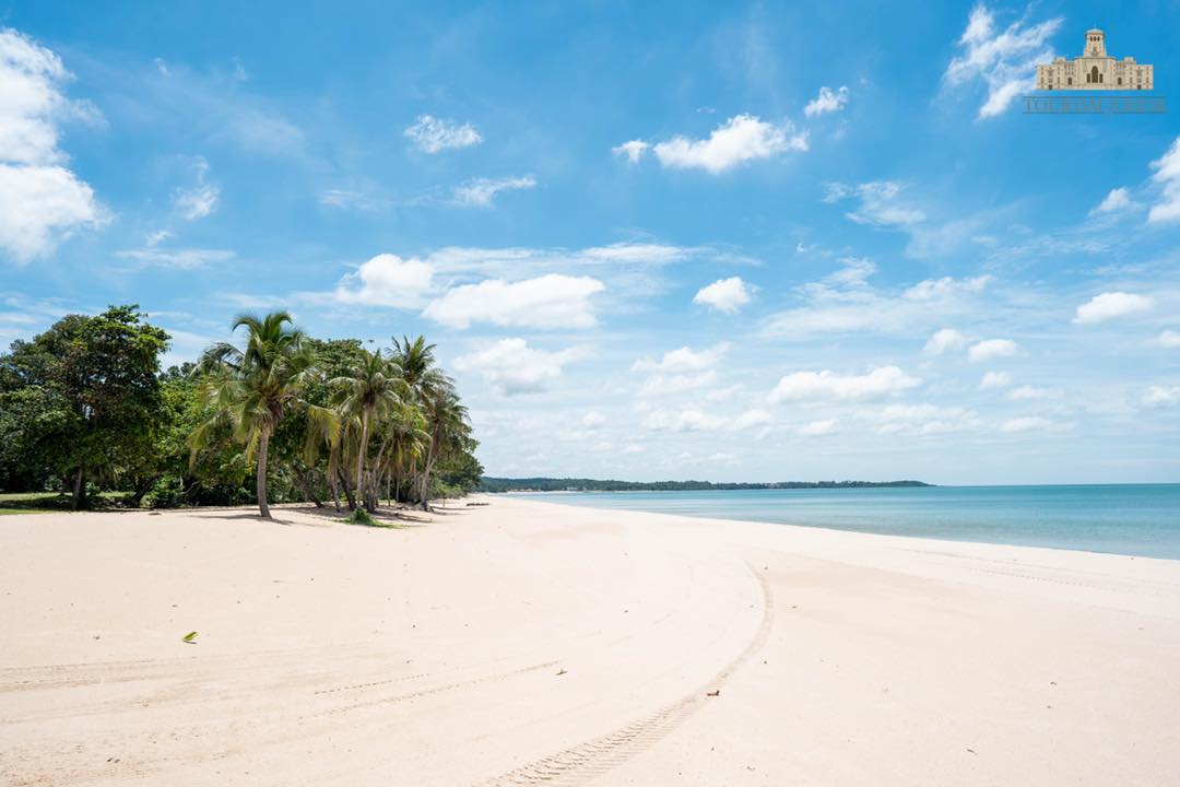 Pantai Desaru - Gambar dari Tourism Johor