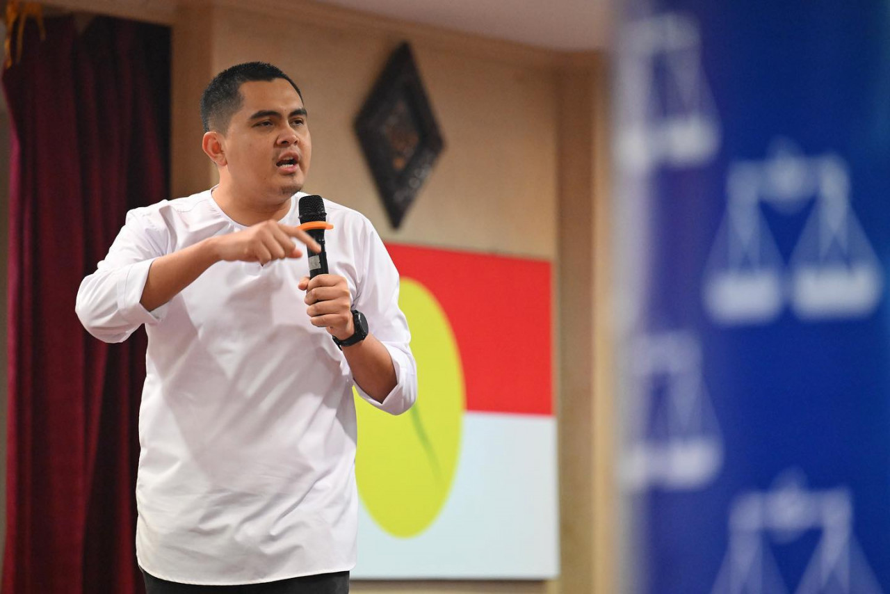 Dr Akmal Saleh - Gambar fail