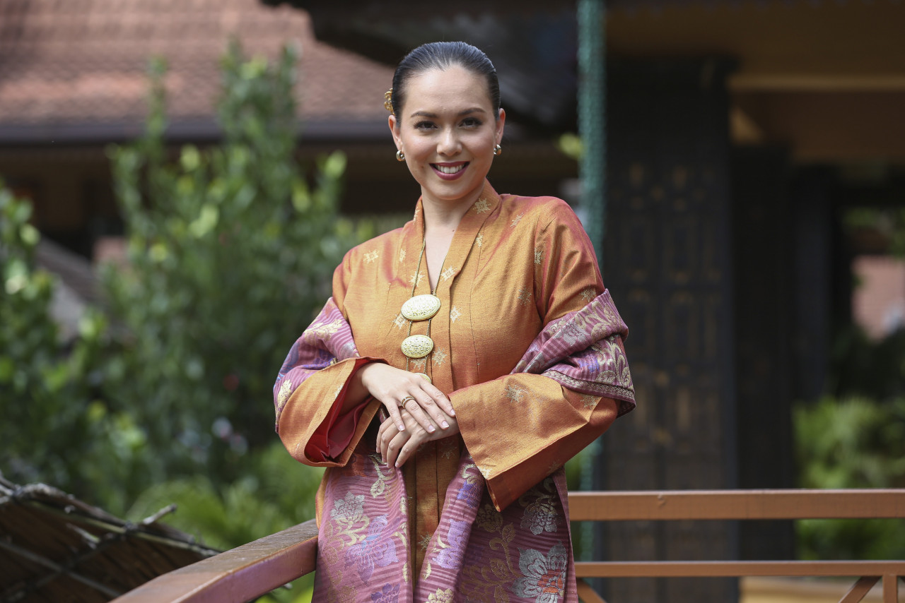 Siti Saleha 