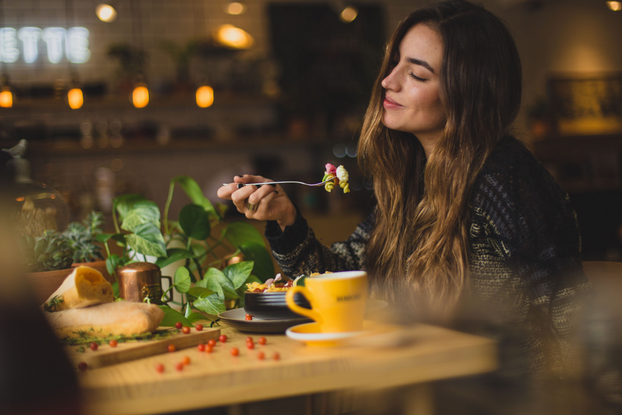 Disebabkan gaya hidup yang mencabar, bukan mudah untuk mengekalkan rutin yang sihat - Gambar hiasan Unsplash