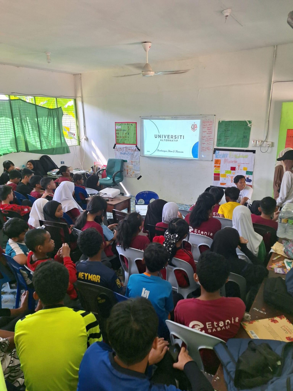 Antara aktiviti dijalankan di Sekolah Alternatif - Gambar X